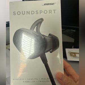 Bose Soundsport Wireless headphones